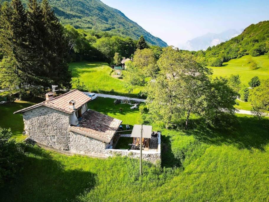 Villa Casa Al Castagneto Ceniga Exterior foto